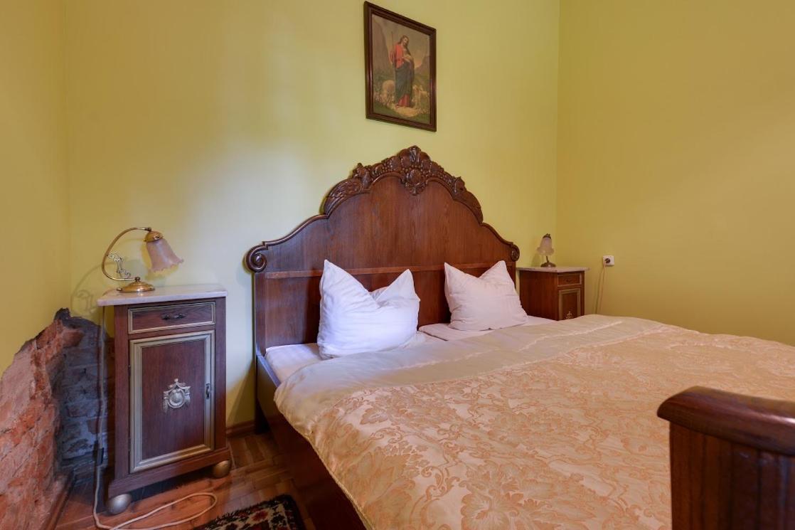 Palace Popowo Stare Bed & Breakfast Ngoại thất bức ảnh